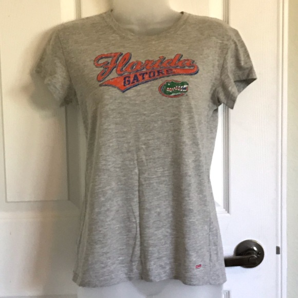 Gators, Fitted Tee, EUC . - Picture 4 of 8